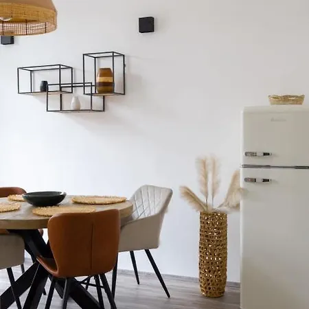 Casa Mare Apartment *